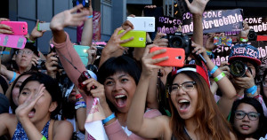 Apa Itu Fangirl? 5 Kebiasaan Buruk Fangirling yang Sebaiknya Cepat Dihilangkan