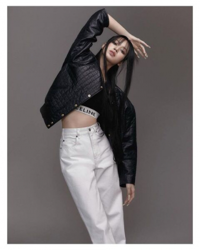 Simpel dan Swag! 10 Inspirasi Oufit ala Lisa Blackpink dalam Balutan Denim