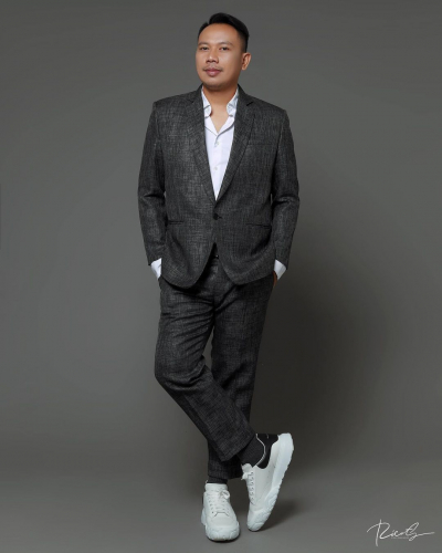 Sebelum Bersama Kalina, 7 Wanita Ini Pernah Dekat dengan Vicky Prasetyo