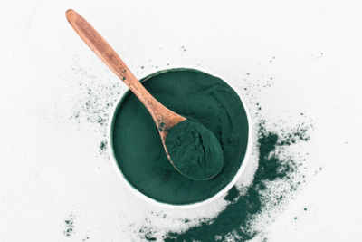 Pengalaman Pakai Masker Spirulina: Hilangkan Jerawat