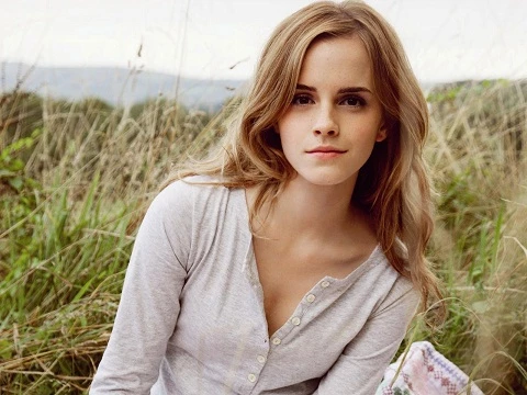 Emma Watson Akan Bertunangan Dan Pensiun Dari Dunia Hiburan, Benarkah?