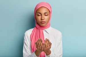 Langkah-Langkah dan Amalan Doa Untuk Kesembuhan Ibu yang Sedang Sakit