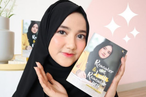 Tanggapan Wirda Mansur Mengenai Kedekatannya Dengan Gus Azmi