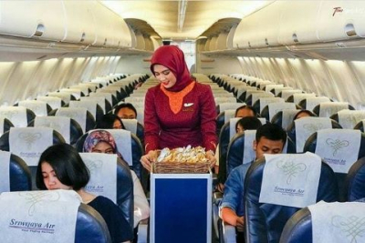 7 Model Baju Pramugari Berhijab dari Maskapai Penerbangan Indonesia