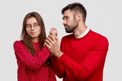 15 Kata-kata Munafik Cinta dari Pasangan, Jangan Sampai Anda Tidak Sadar