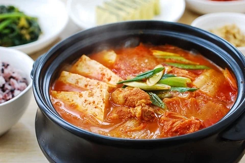 Resep Kimchi Jjigae, Hidangan Korea Yang Gampang Bikinnya