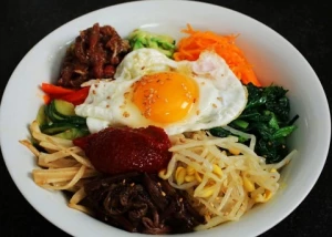 Resep Bibimbap, Nasi Campur Khas Korea Selatan yang Wajib Dicoba