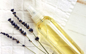 Mengenal Jenis-Jenis First Cleanser, Dari Cleansing Oil Hingga Cleansing Wipes