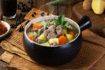 3 Resep Mudah Membuat Sop Daging Sapi Spesial, Kuahnya Segar Bikin Ketagihan