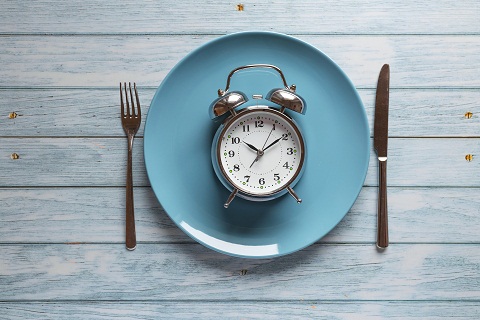 Niat Puasa Senin, Lengkap Dengan Arti Dan Bacaan Doa Buka Puasa
