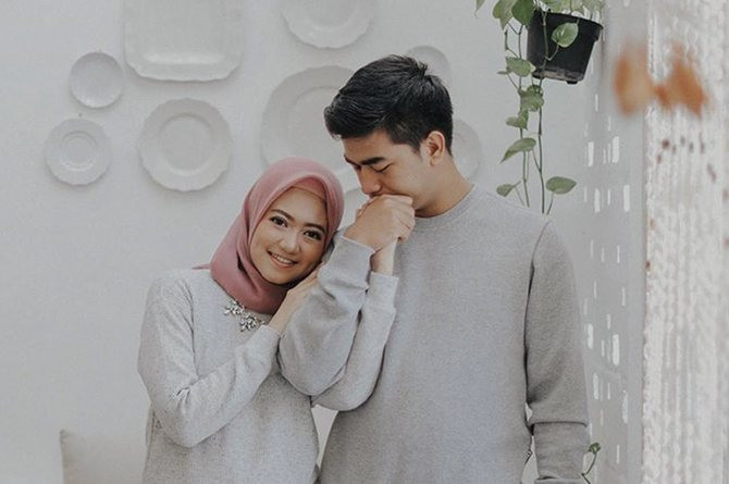 Catat, 5 Hal Kewajiban Suami Pada Istri Dalam Islam